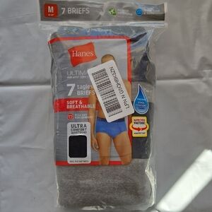 Hanes Men's Ultimate Tagless Briefs - 7 Pack Size M New In Package.